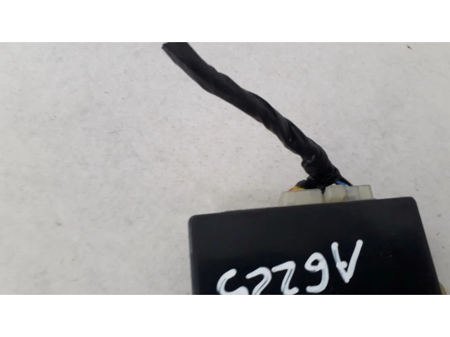 Блок управления MR116523, SSA531C132   Mitsubishi Carisma