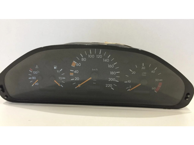 Панель приборов 2025400548   Mercedes-Benz E W210       