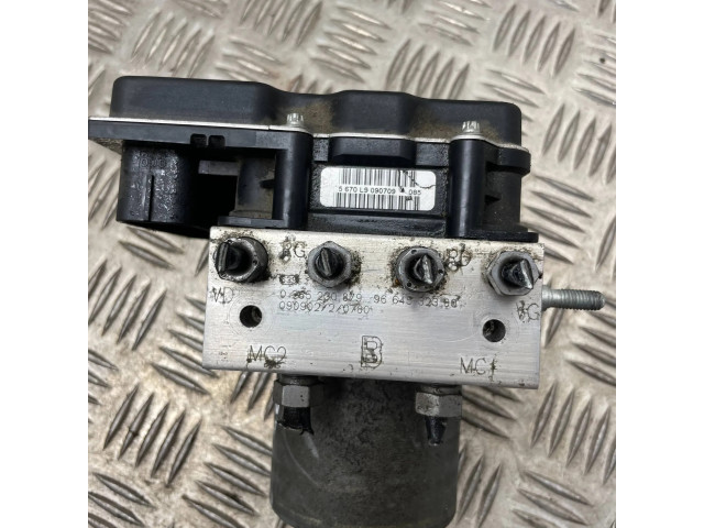 Jednotka ABS 0265230879, 9664532380   Peugeot 3008 I 2009