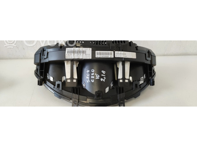 Přístrojová deska  Mercedes-Benz C W204 2010 A2049002105, 2049002105  