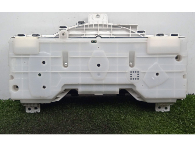 Přístrojová deska  Toyota Hilux (AN10, AN20, AN30) 2014 2.CONECTORES  