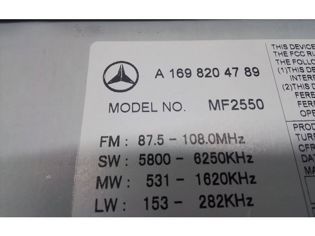 Pojistková skříňka Радио/ проигрыватель  / навигация A1698204789, MF2550   Mercedes-Benz B W245 2005