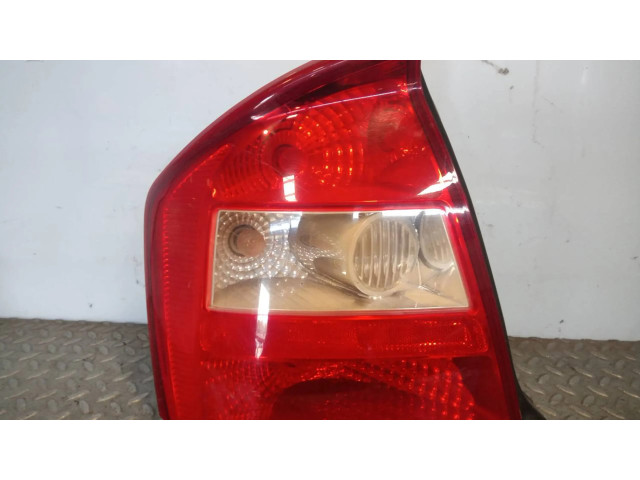 Задний фонарь      KIA Cerato   