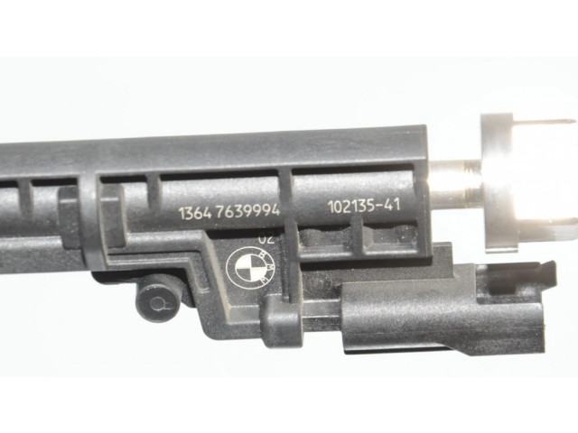 Vstřikovač 0261500172, 13647639994   BMW 3 GT F34  pro benzínový motor 2.0 F34 328i N20B20A 180kW 328 i