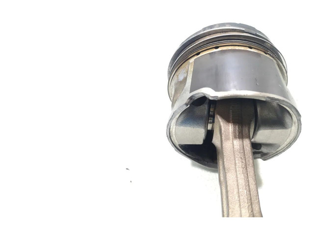  Поршень с шатуном 2AD-FHV   Lexus IS 220D-250-350  