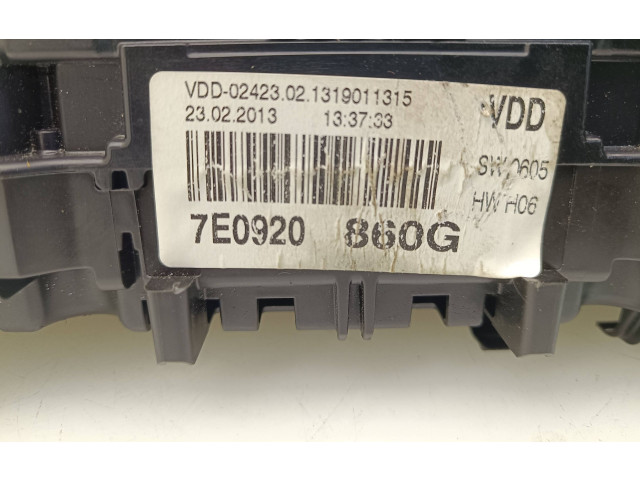 Панель приборов 7E0920860G   Volkswagen Transporter - Caravelle T5       