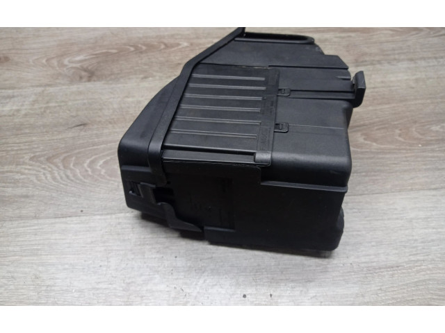   Pojistková skříňka 6G9T14A076LA, 6G9T14A067CA   Volvo XC70 2008