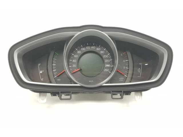 Přístrojová deska  Volvo V40 Cross country 2017 31453103, 36010380  