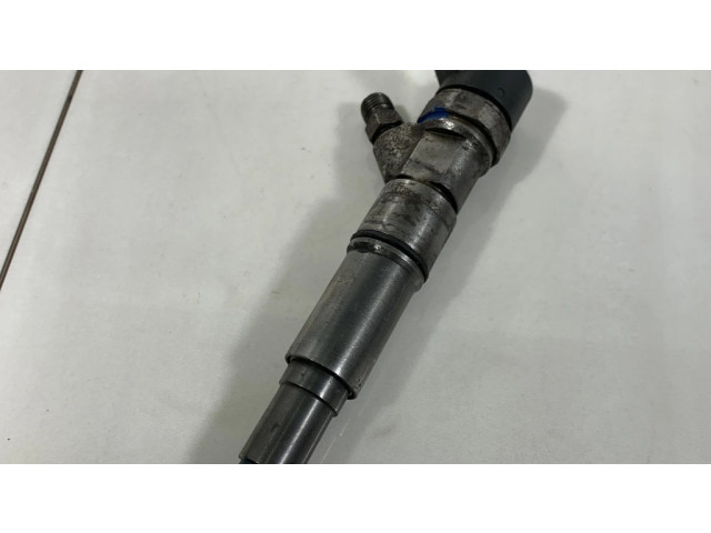Vstřikovač 0445110048   BMW 5 E39  pro naftový motor 30.0  