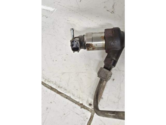 Форсунка R2AA13H50, 001010L01429    Mazda CX-7   