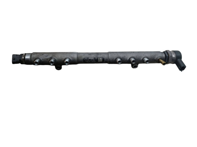 Vstřikovací lišta 0445215023, 008282   Volvo S80    D 5244 T4 