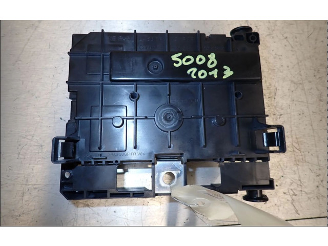   Pojistková skříňka 1613316380   Peugeot 5008 2013