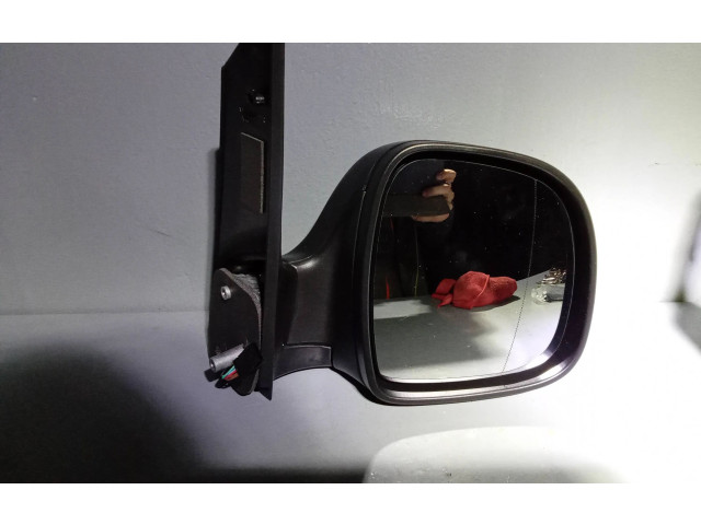 Zpětné zrcátko  Mercedes-Benz Vito Viano W639 2007  VM054EHR  