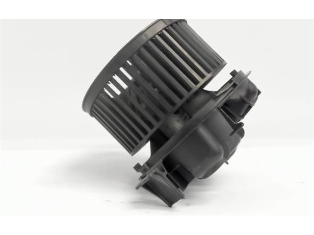 Вентилятор печки    667096L   Nissan Micra C+C