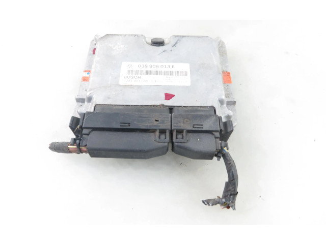 Řídící jednotka 0281001689, 038906013E   Volkswagen Caddy 1999
