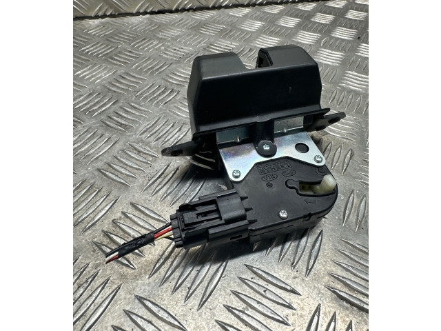 Замок багажника 812301H000    KIA Sorento 2010 - 2014 года