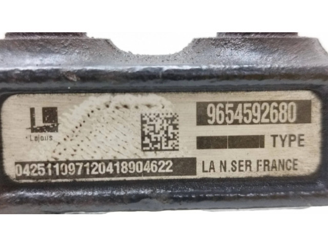 Топливная рампа 9654592680   Citroen C2 1.4  для двигателя DV4TD TURBO DIESEL