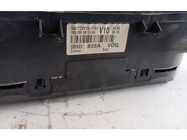 Přístrojová deska  Volkswagen PASSAT  3B0920805A  