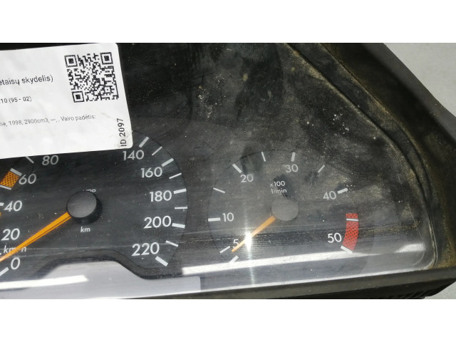 Přístrojová deska  Mercedes-Benz E W210 1999 2105401248  