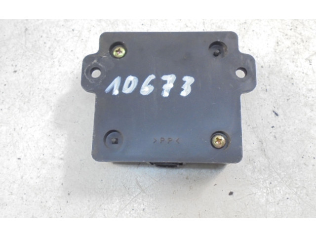 Блок управления MR489276, MR489276   Mitsubishi Space Runner