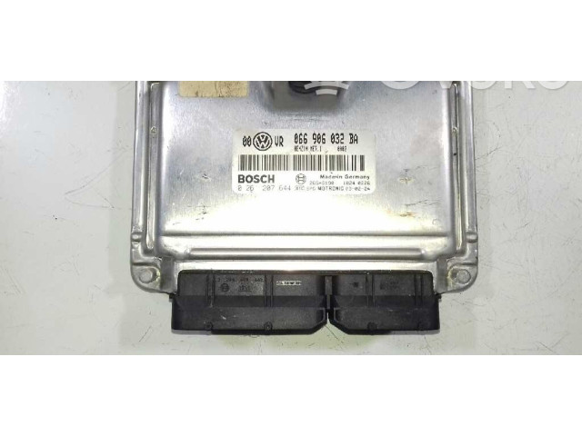 Řídící jednotka 066906032BA, 0261207644   Volkswagen Passat Alltrack 2004