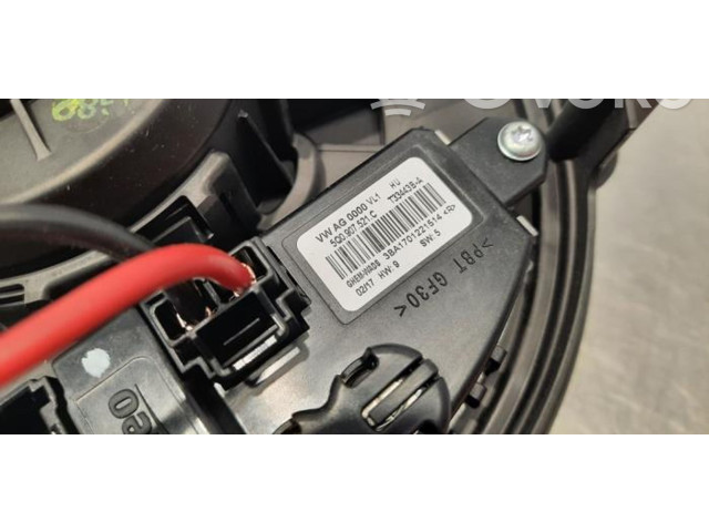 Вентилятор печки    5Q0907521C   Audi Q2 -