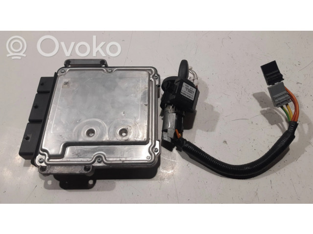 Řídící jednotka 237103316R, 237101754R   Nissan Primastar 2014
