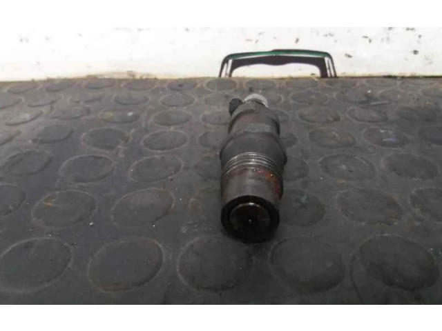 Vstřikovač 0004466607   Alfa Romeo 166     