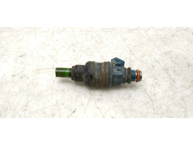 Форсунка INP068    Mitsubishi Colt  4G13 
