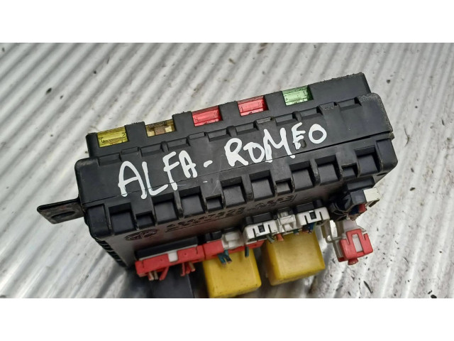 Блок предохранителей 46447809   Alfa Romeo 156    