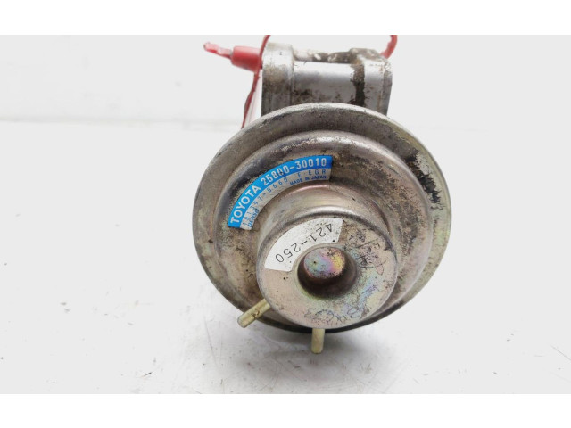 Vstřikovací lišta 1013970660   Toyota Land Cruiser (J120)     