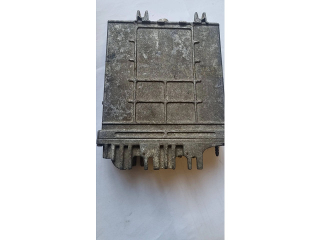 Блок управления двигателя 074906021E, 0281001452   Volkswagen Transporter - Caravelle T4