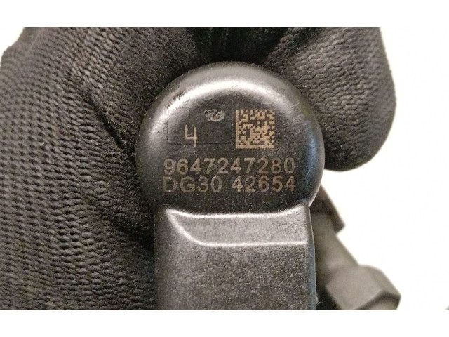 Vstřikovač 9647247280   Peugeot 407    RHR (DW10BTED4) 
