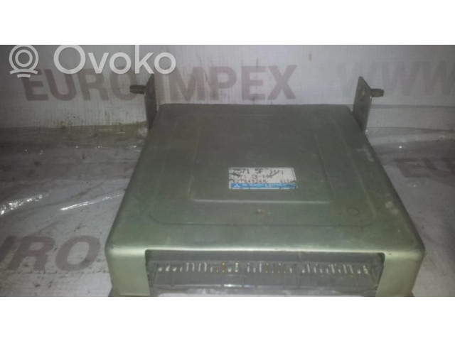 Řídící jednotka Z57118881, E2T84976M   Mazda 323 1995