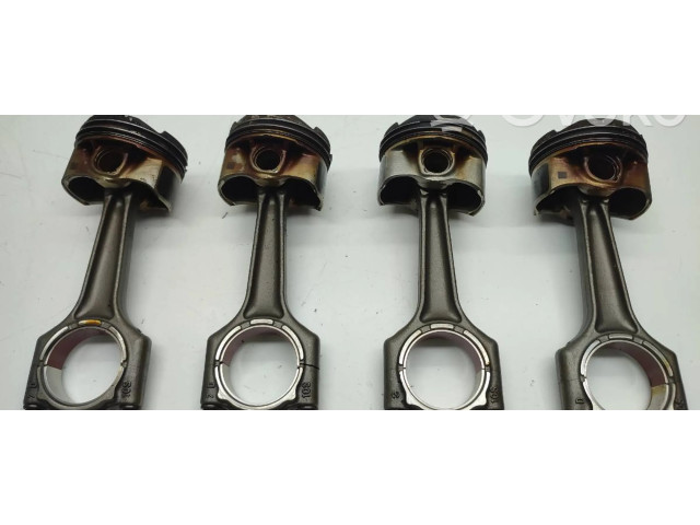 Píst    BMW 3 G20 G21     