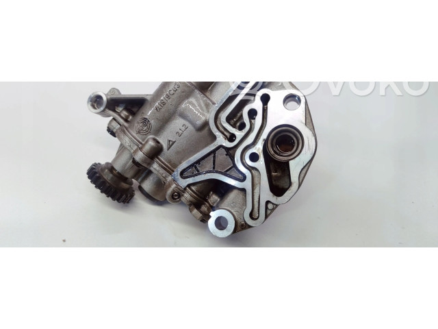 Масляный насос   06H115105  Audi A5 8T 8F 