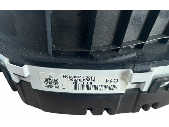 Přístrojová deska  Hyundai i40 2012 1161601230, 11616  