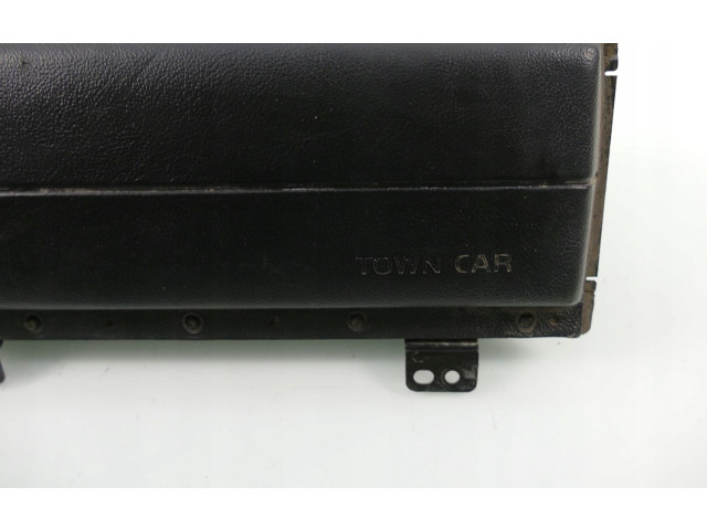 Подушка безопасности пассажира 113121592   Lincoln Town Car