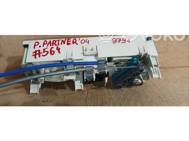 Блок управления климат-контролем CH1848819637, 1848819637   Peugeot Partner