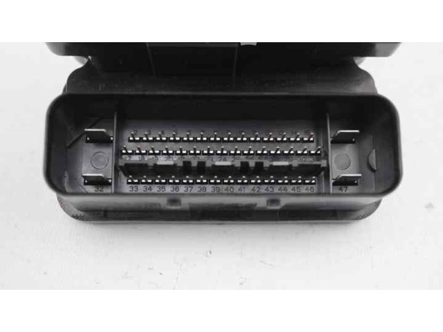 Jednotka ABS 31400645   Volvo V40 2012