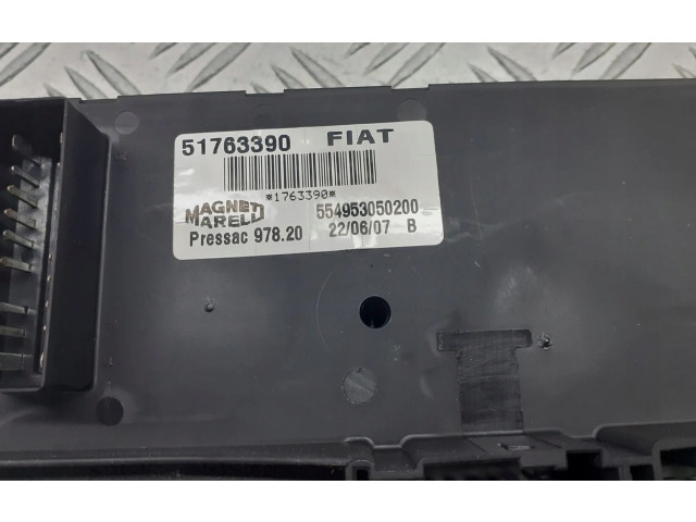 Блок предохранителей  51763390   Fiat Linea    