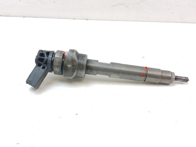 Форсунка 0445110414, H8201055367    Opel Vivaro для дизельного двигателя  1.6