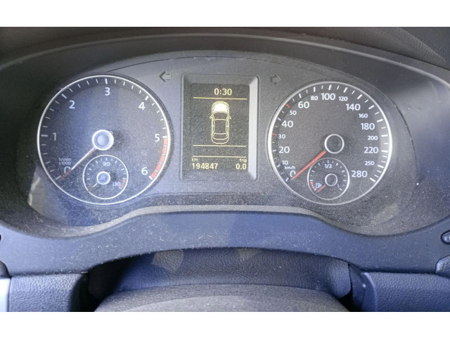 Přístrojová deska  Volkswagen Jetta VI 2011 A2C53439509, 5C6920871A  