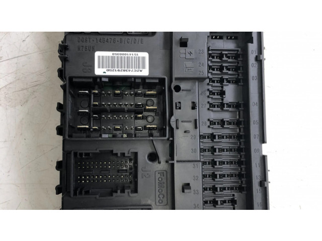   Pojistková skříňka FU5T15604   Ford Mondeo MK  2015