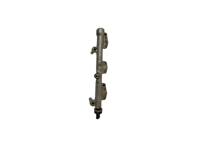 Vstřikovací lišta 8694197, 135301   BMW 2 F45  pro benzínový / Электричество motor 1.5  