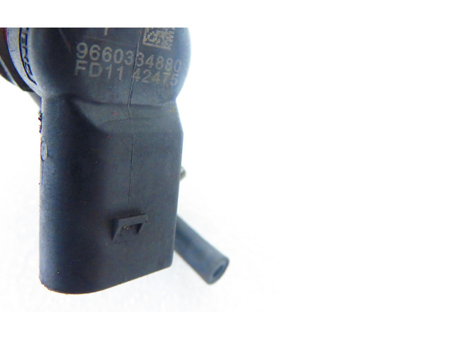 Vstřikovač FD1142475, 9660334880   Peugeot 407    RHR (DW10BTED4) 