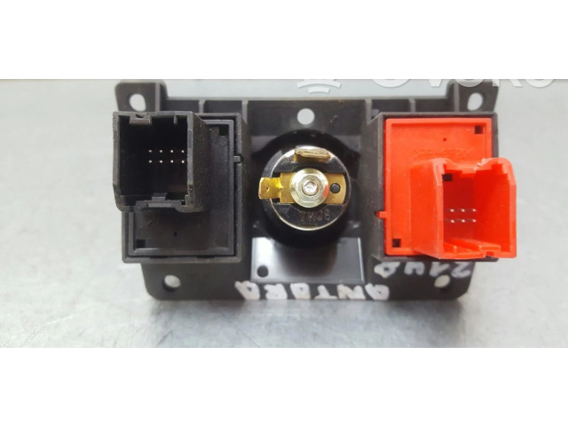 Řídící jednotka 96672976   Opel Antara 