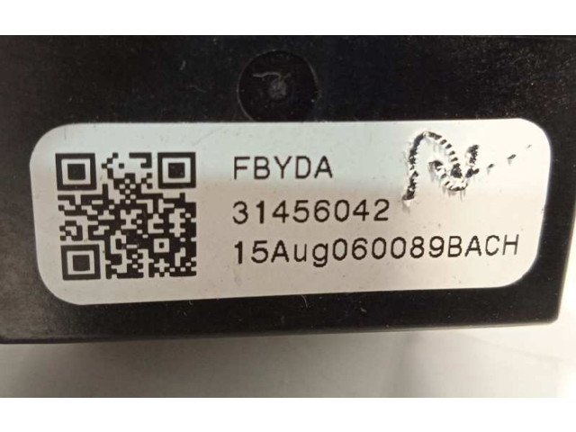 Ручка стеклоочистителей 31456042   Volvo V60