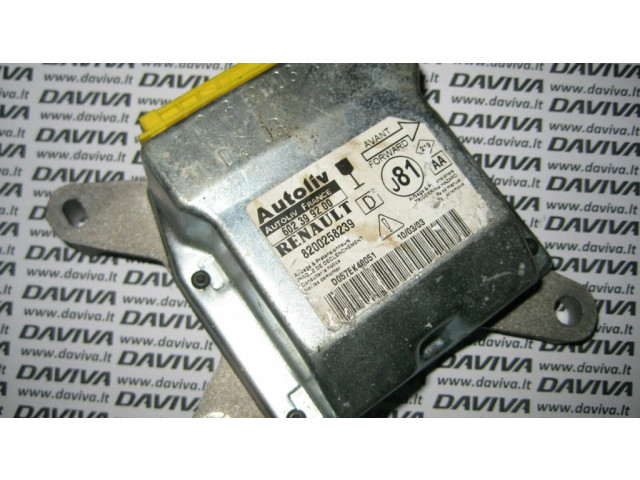Блок подушек безопасности 8200258239   Renault Espace III