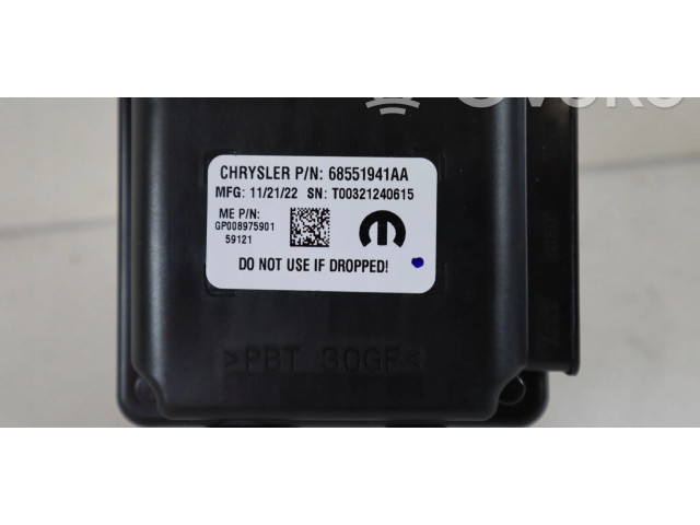 Блок управления 68551941AA   Jeep Wrangler